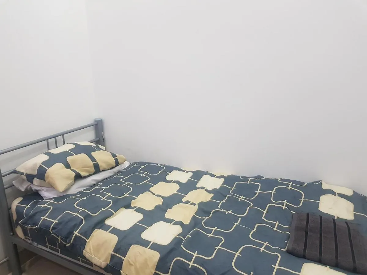 F.K. Accommodation London 0*,  United Kingdom