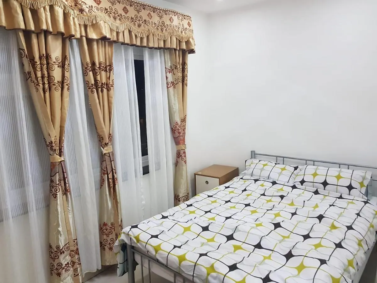 F.K. Accommodation London Guest house